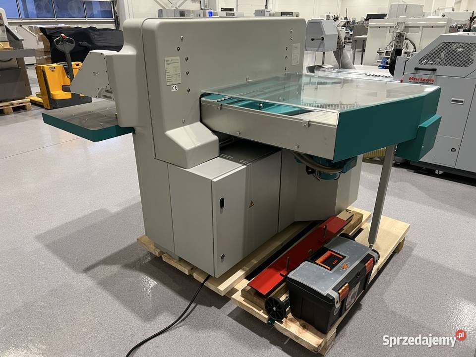 Gilotyna do cięcia papieru Perfecta 76 UC Radom