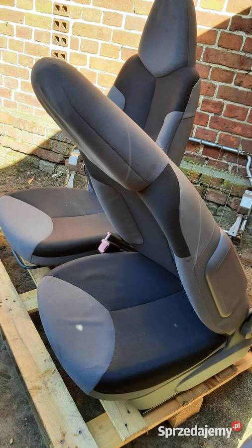 fotel lewy Toyota Aygo I 0514 Citroen c1 3 drzwi osobowe Dębno