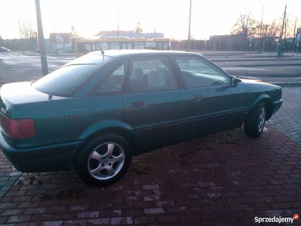 Audi 80 B4 20 E gaz bogate wyposażenie 1984cm3 Koszalin