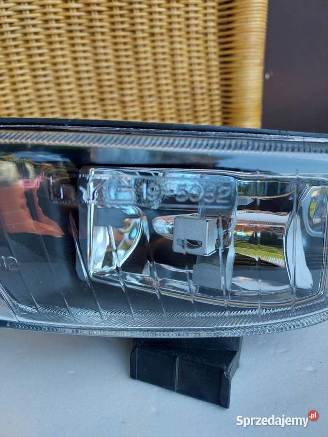 Lampa przeciwmgielna TYC 195082052 przód L Łazy