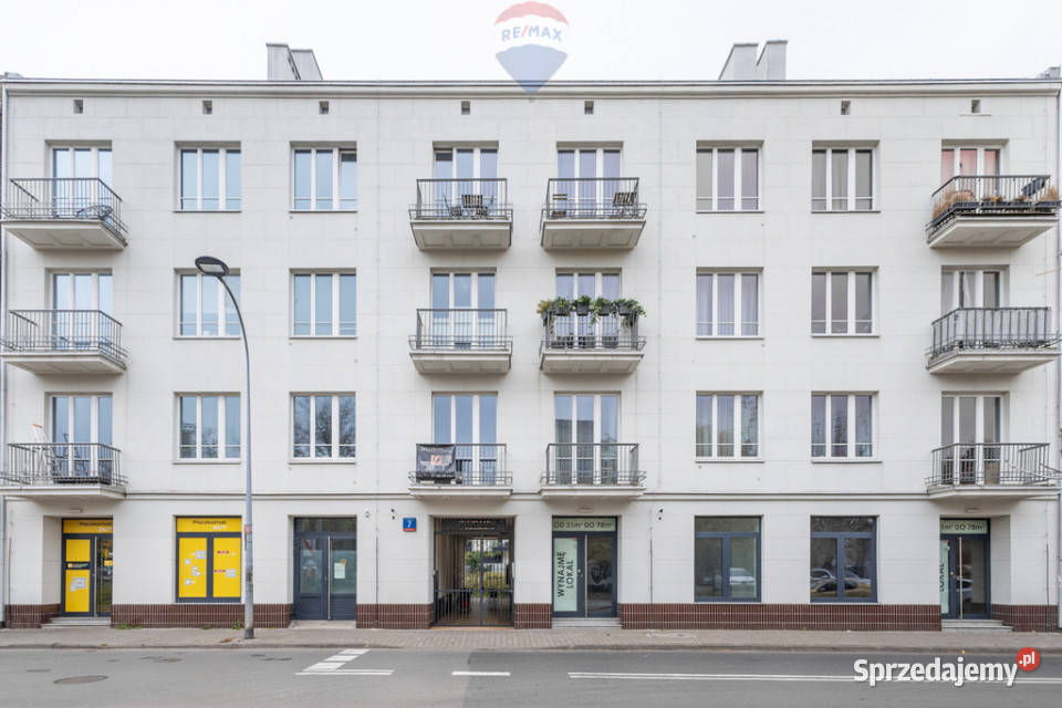 Lokal z charakterem cegła i duże witryny 77.2m2 Warszawa