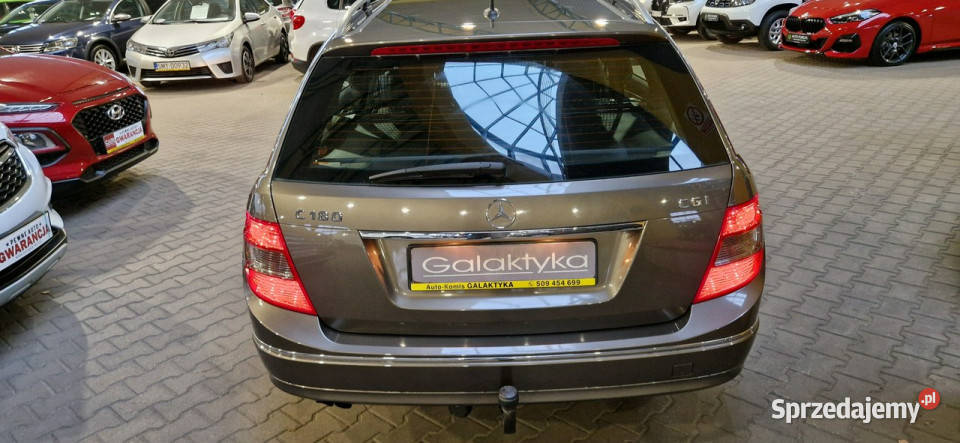 Mercedes C 180 opis 1Rej 2010 W podanej Roczna serwisowany w ASO Mysłowice sprzedam