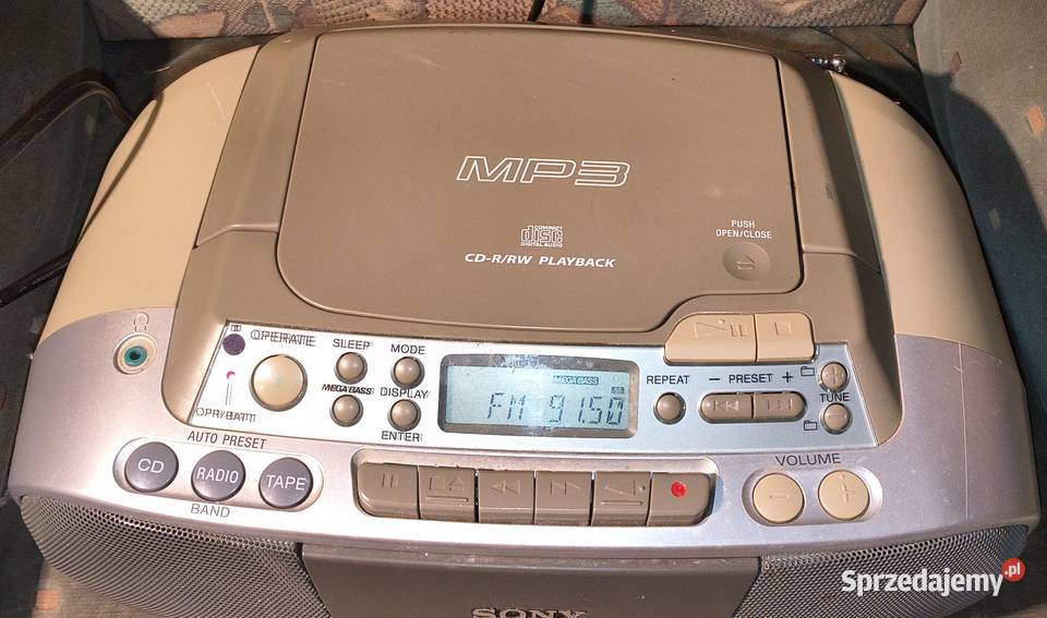 RADIOODTWARZACZ CD MP3 KASETY SONY CFDS03CP Tyczyn sprzedam