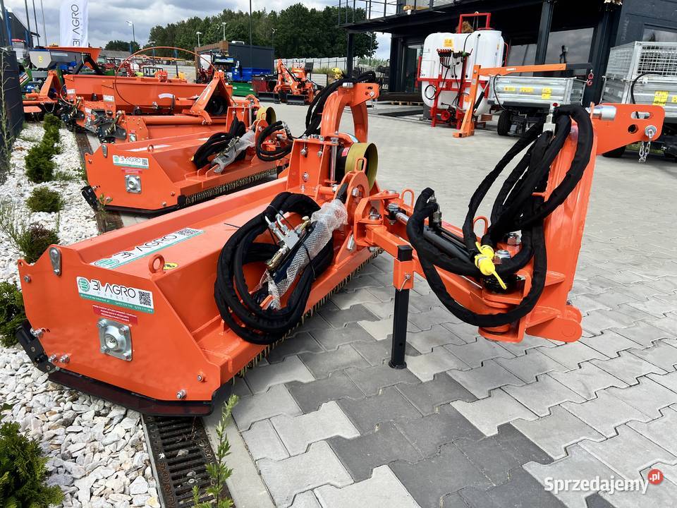 Kosiarka bijakowa boczna na pantografie 105125 Trojanów