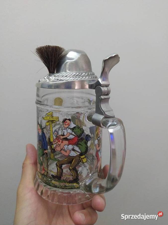 Duży zdobiony kufel z pokrywą cynową kolekcja Kraków