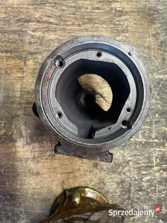 Głowica rozrusznika MTZ stary typ ST212A3708400 Pozostałe Parczew