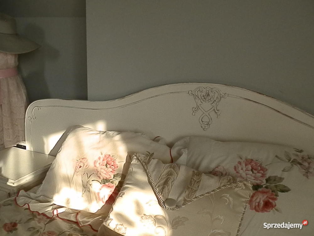 Łóżko shabby chic królewskie ludwikowskie Lubin