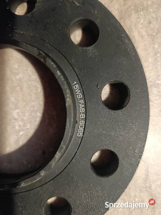 Dystanse Zmienna Piasta BMW 741 na 726 15mm Suwałki