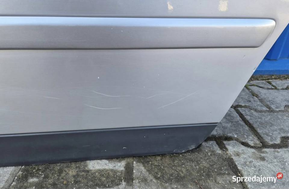 30 DRZWI TYŁ LEWY TYLNE LEWE AUDI A4 B6 SEDAN Drzwi Działoszyce sprzedam