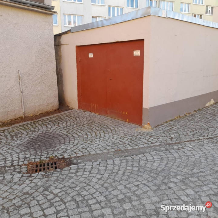 Garaż centrum Świdnicy 3 min do Rynku Prąd Teren Nieruchomości Świdnica