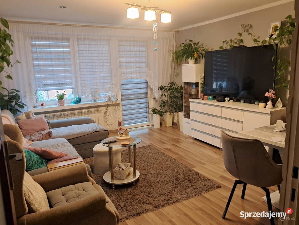 Mieszkanie 61m 3 pokoje 2 lazienki balkon blok Ostrów Mazowiecka