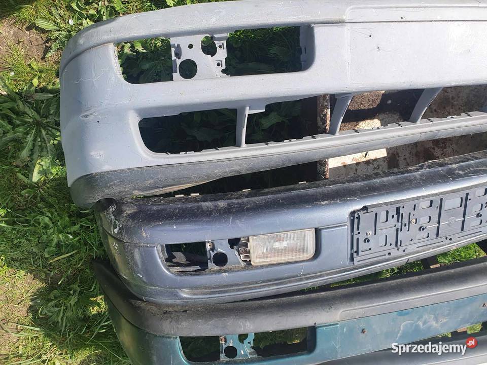 Zderzak przedni przód Volkswagen Passat B4 9396 Kraków sprzedam
