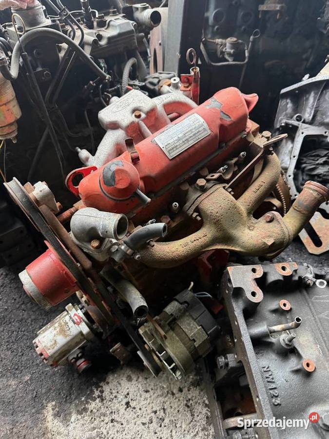 silnik 4cylindrowy Ford 2274E 16l benzyna wózek Działoszyn sprzedam