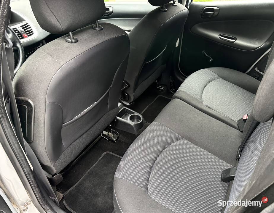 Peugeot 206 2011r 14 benzyna