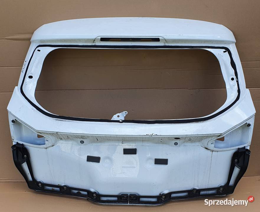 FORS FOCUS MK3 KOMBI KLAPA BAGAŻNIKA Karoseria Trzciel