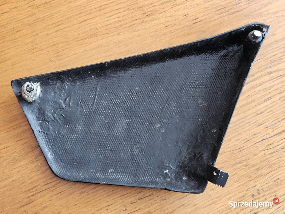 Boczek lewy czarny nieoryginalny Honda VT500C Elementy nadwozia lubelskie Lublin