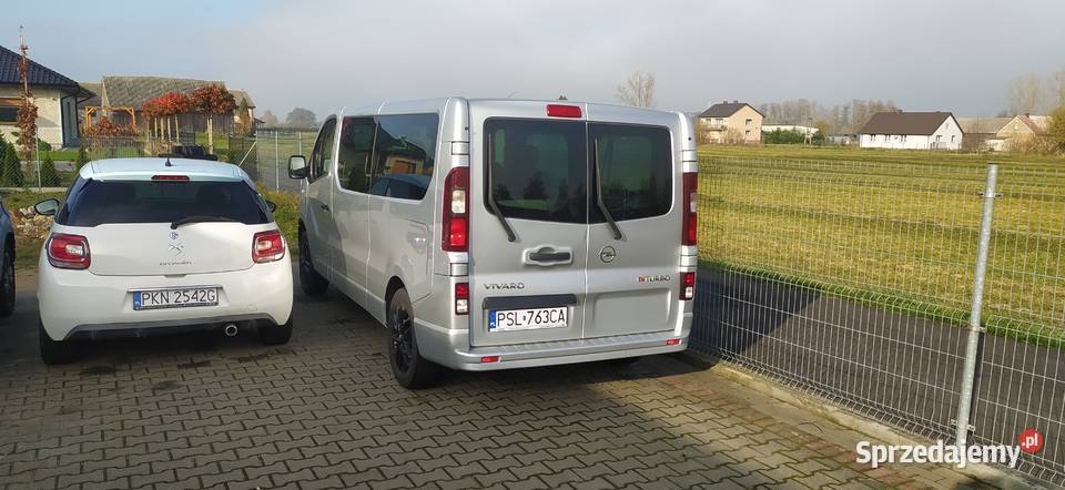 Vivaro trafic Rok produkcji 2017 Konin