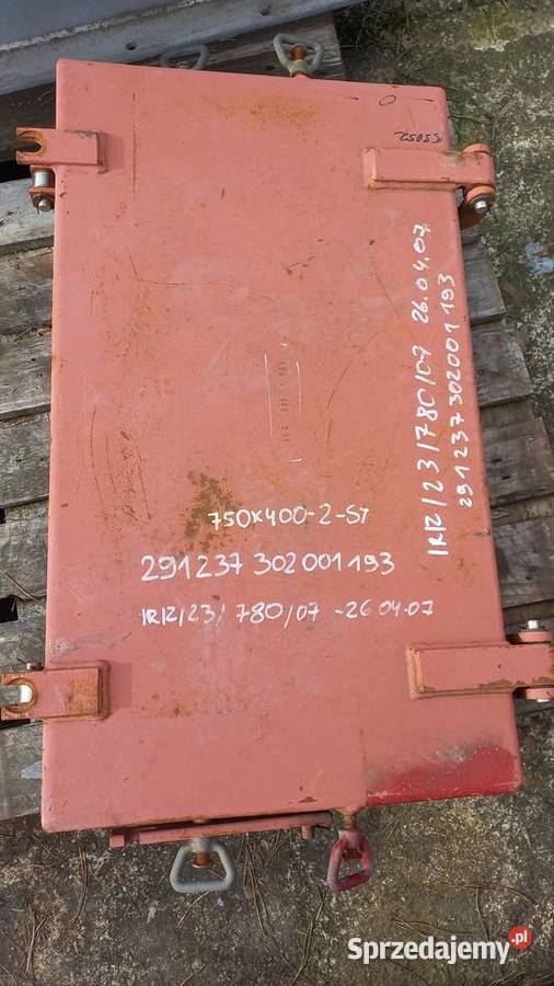 Właz z żaluzją 750 x 400mm Orle
