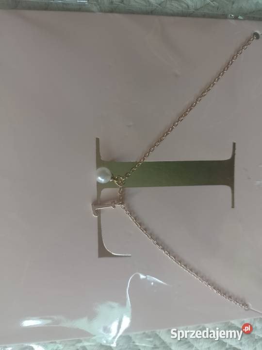 Łańcuszek z zawieszkamiwisiorek naszyjnik z małopolskie sprzedam