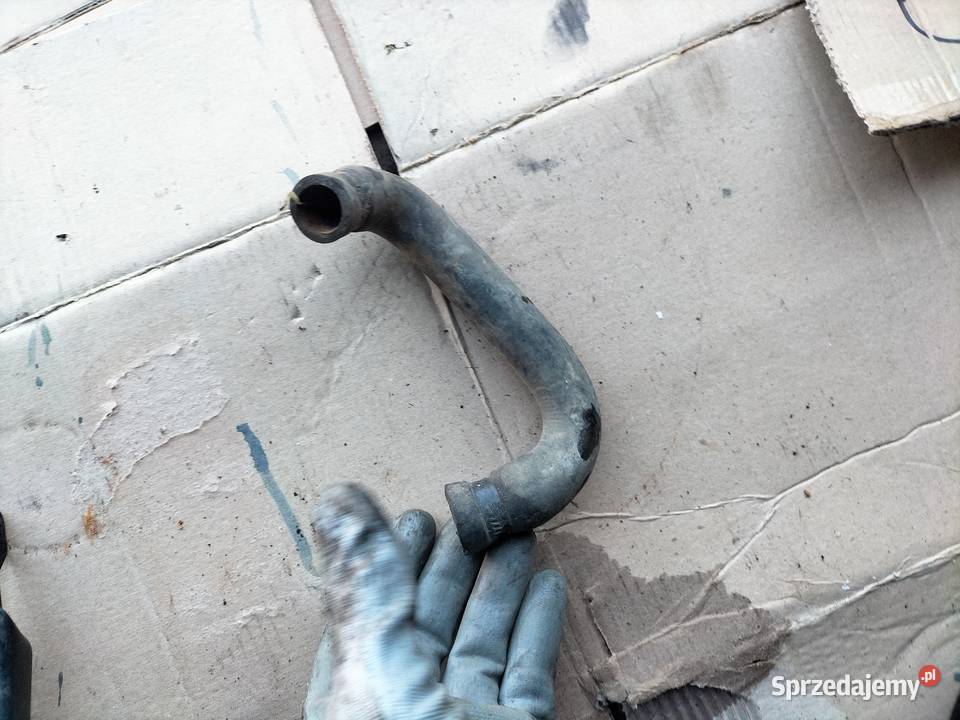 AUDI WĄŻ PRZEWÓD WODNY