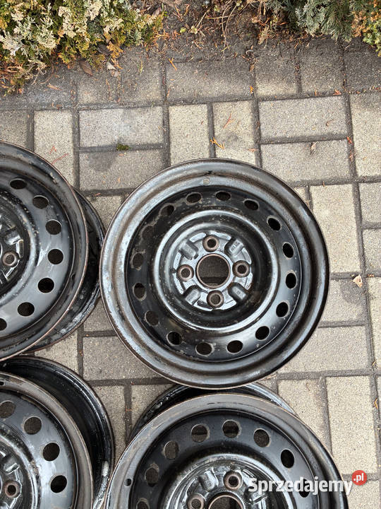 Felgi stalowe Toyota Yaris 4x100 14 na sztuki Motoryzacja Mikołów sprzedam