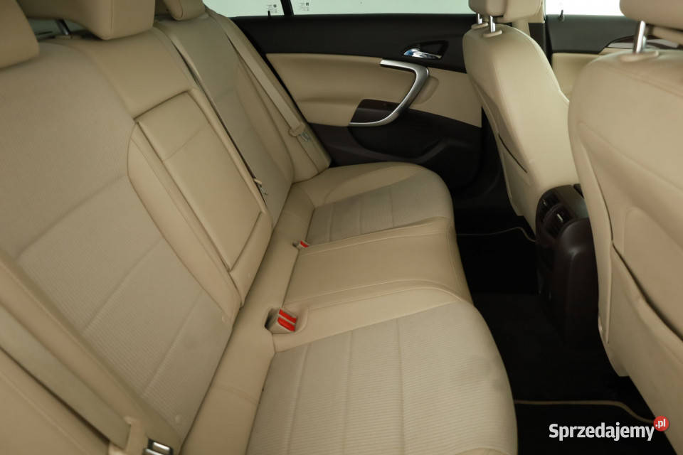 Opel Insignia 18 1796cm3 Piaseczno