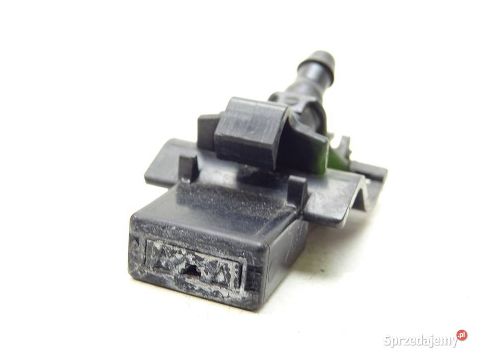 SPRYSKIWACZ SZYBY PRZÓD LEWY LEXUS RC osobowe Dysze spryskiwaczy sprzedam