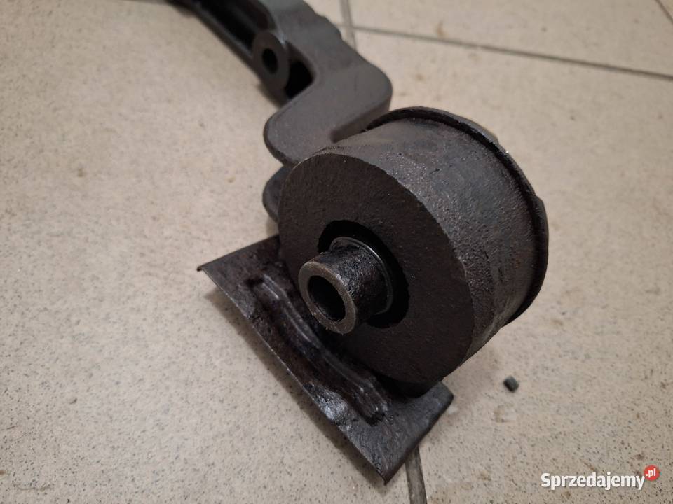 Lexus RX 400h podpora mocowanie mostu RX400h Toruń