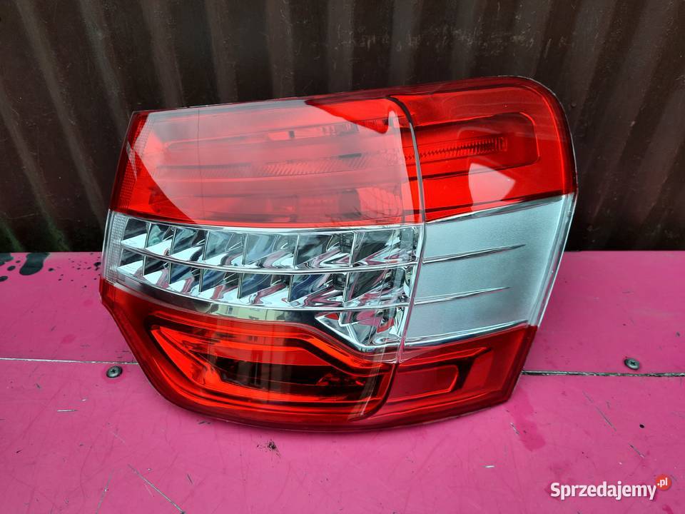 Cytroen C 5 11r sedan lampa tylna prawa nowa mazowieckie Pruszków
