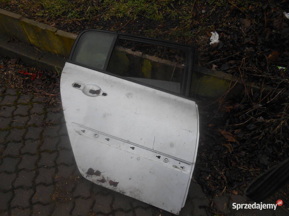 megane II tylne prawe drzwi prawe szyby z 2006r kujawsko-pomorskie Bydgoszcz