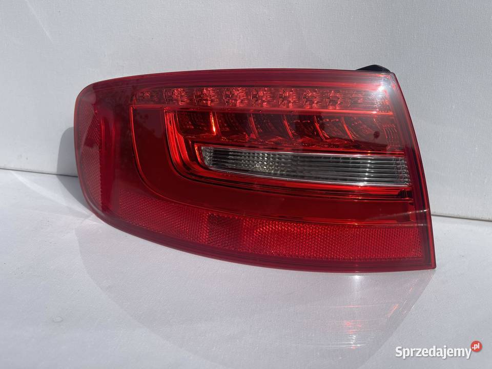 AUDI A4 B8 LEWA LAMPA TYŁ LIFT LED AVANT osobowe Motoryzacja Ostroróg