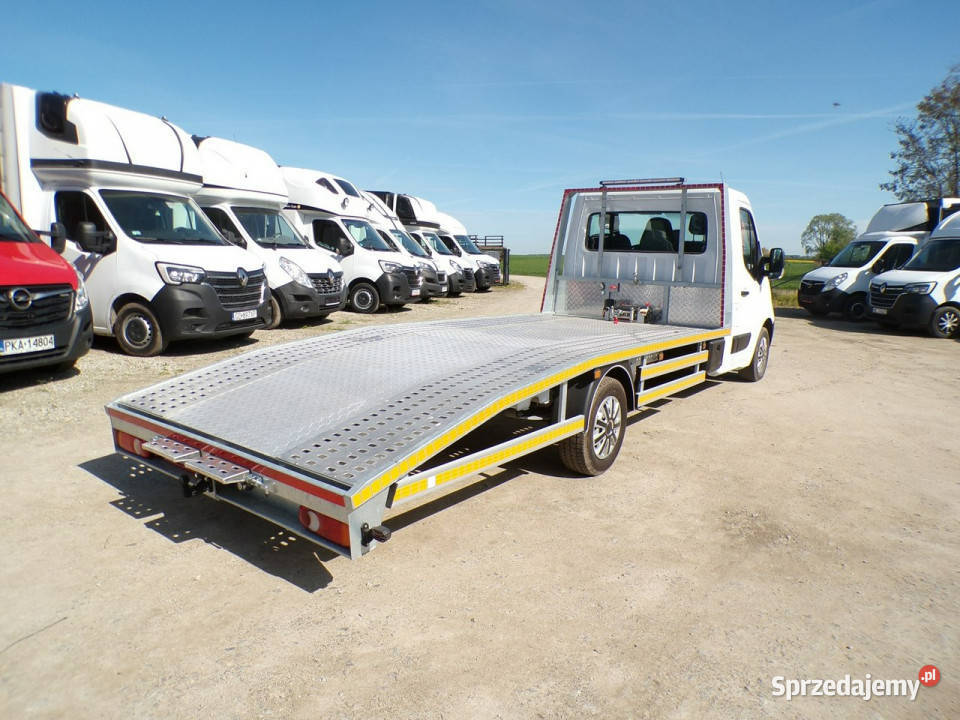 Renault Master auto laweta pomoc drogowa auto