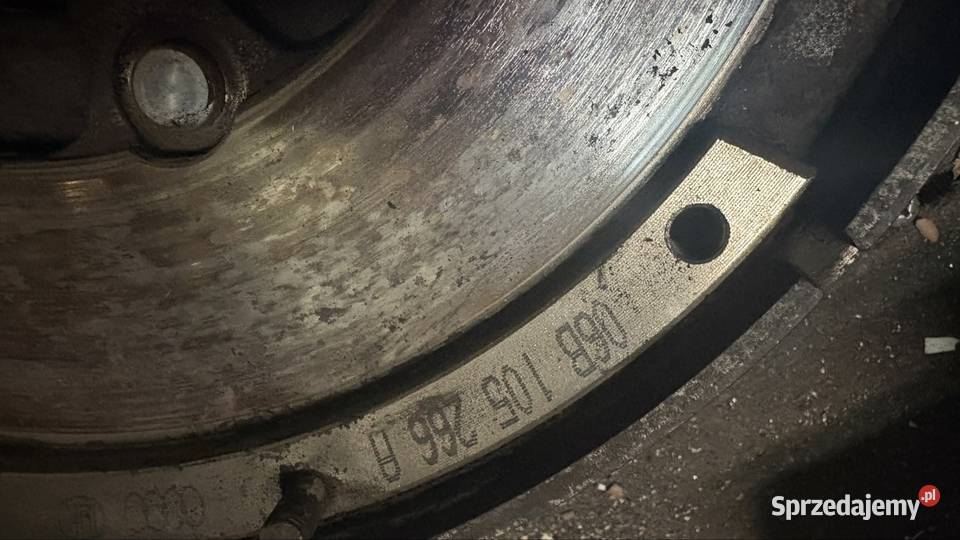 Koło dwumasowe Audi a4 silnik 18T BFB Trzebnica sprzedam