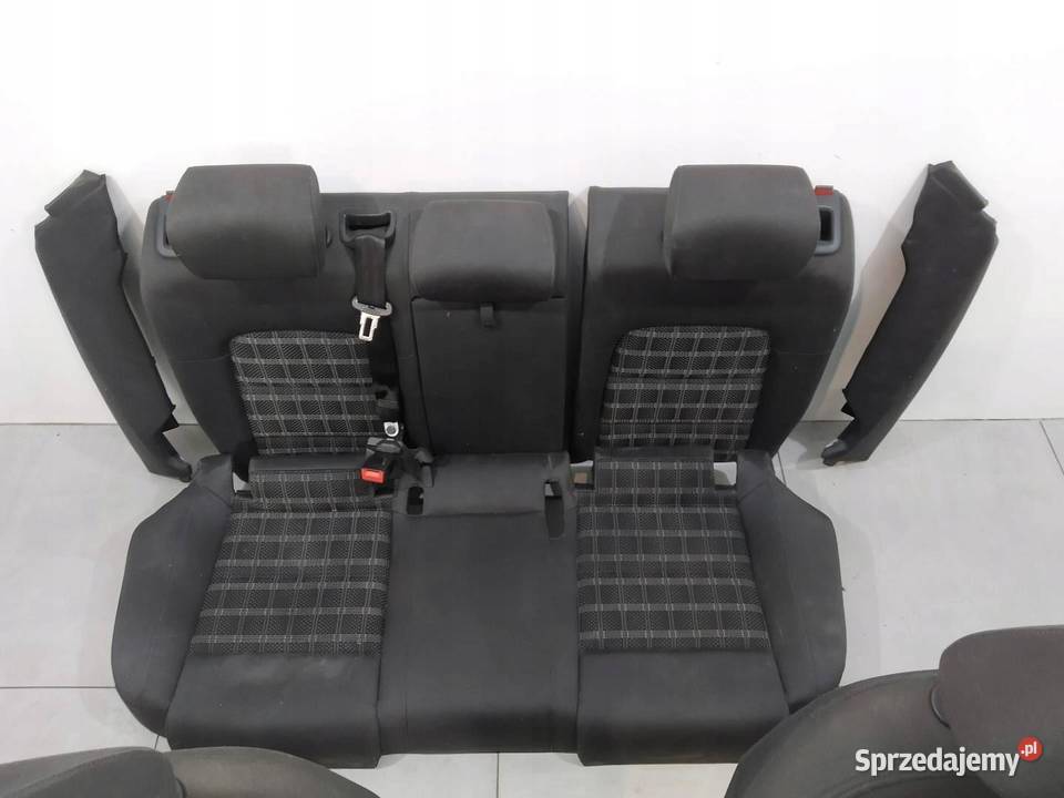 FOTELE KANAPA KOMBI AVANT ELEKTRYCZNY GRZANE Rok produkcji 2011