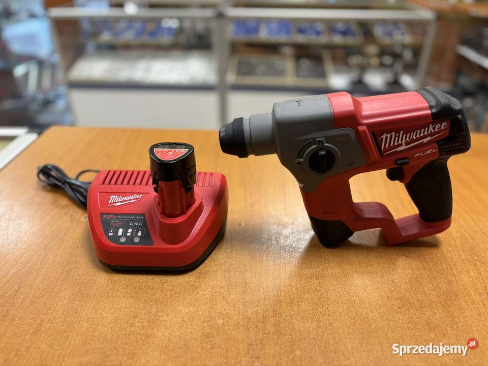 Młotowiertarka Milwaukee M12 CH202C FUEL Zestaw Elbląg