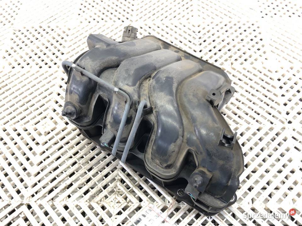 KOLEKTOR SSĄCY KIA SPORTAGE III 16 135 podkarpackie