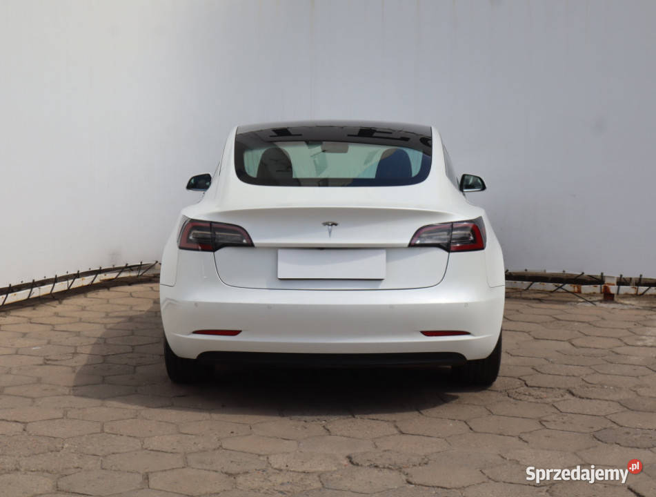 Tesla Model 3 Std Range Plus 52kWh Tesla Łódź