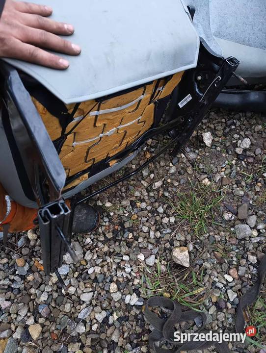 Fotel lewy kierowcy Renault Kangoo I 9708 Nissan Kraków sprzedam