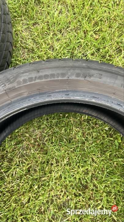 Opony Bridgestone 22540R18