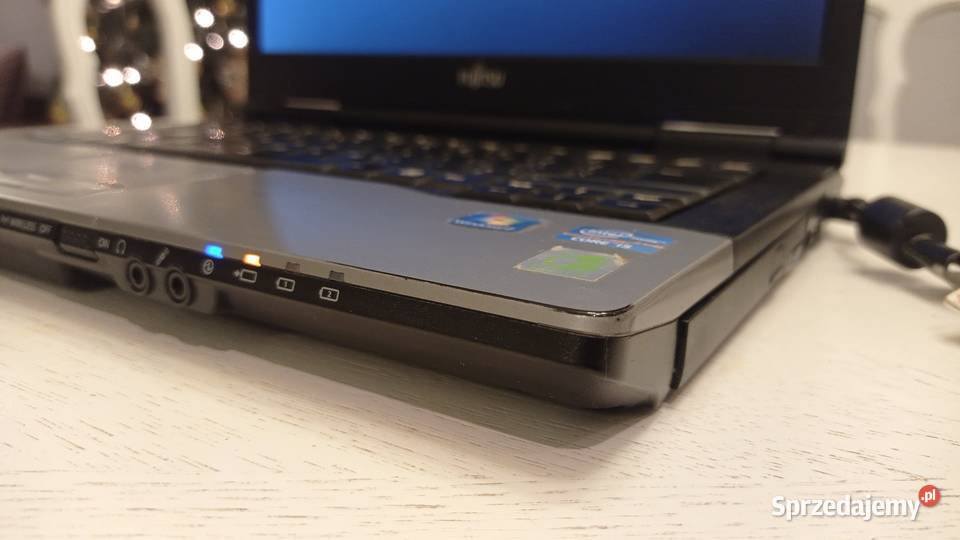 Poleasingowy laptop lifebook S Series S782 Płock