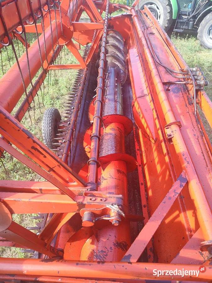 Heder do kombajnu bizon ZO56 w oryginale prosty świętokrzyskie sprzedam