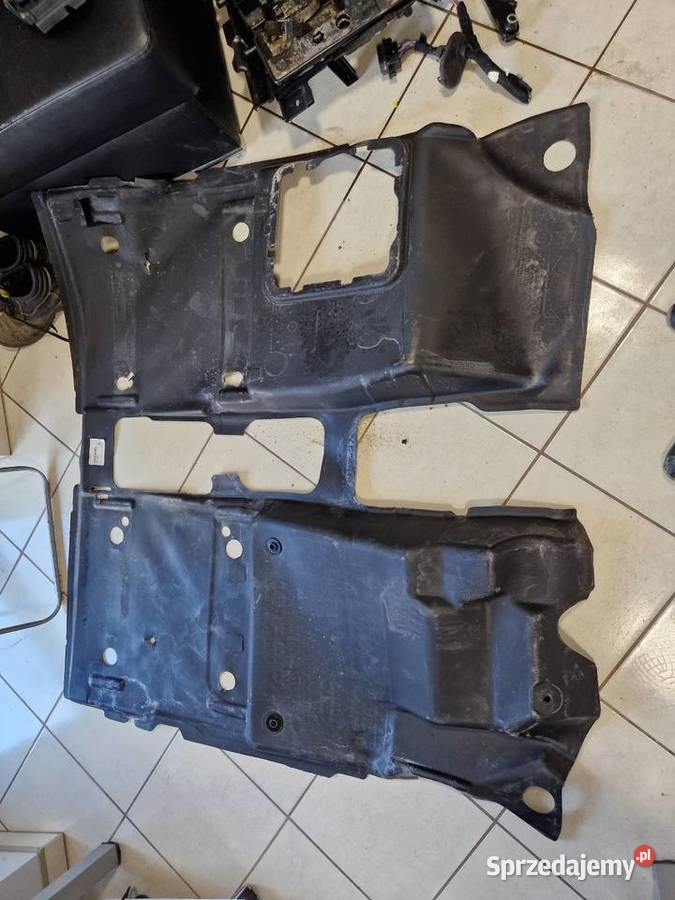 Wykładzina podłoga Mercedes Citan W420 Renault zachodniopomorskie Złocieniec sprzedam