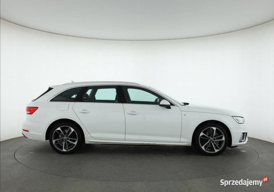 Audi A4 35 TFSI isofix