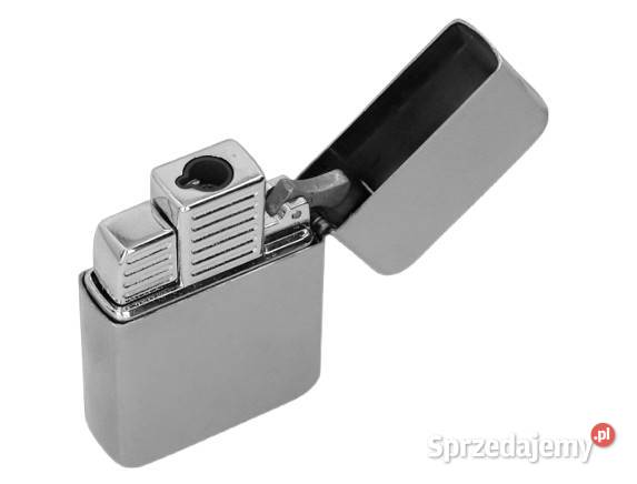 Srebrna Zapalniczka Benzynowa w Zestawie z Ostrowy nad Okszą sprzedam