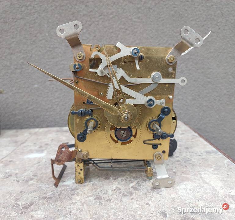 M078 Mechanizm starego zegara bufetowego Tczew
