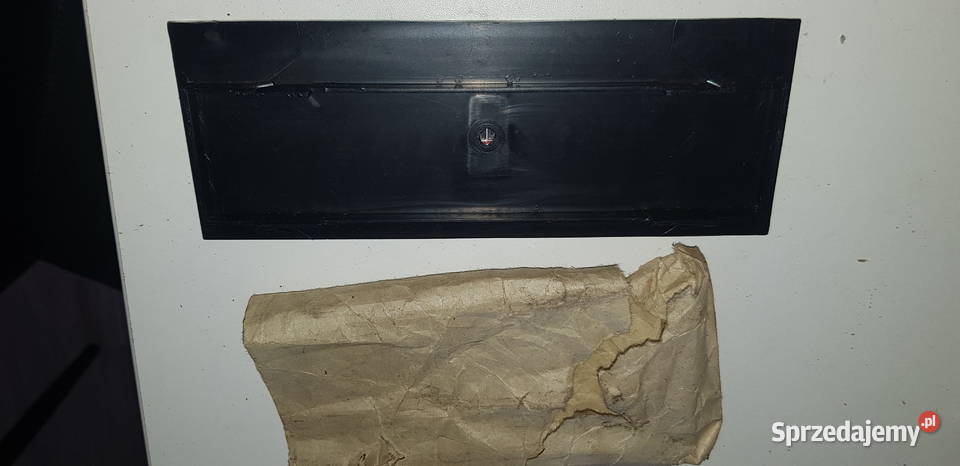 Zaślepka maskownica emblemat FSO Fiat 125p Lublin