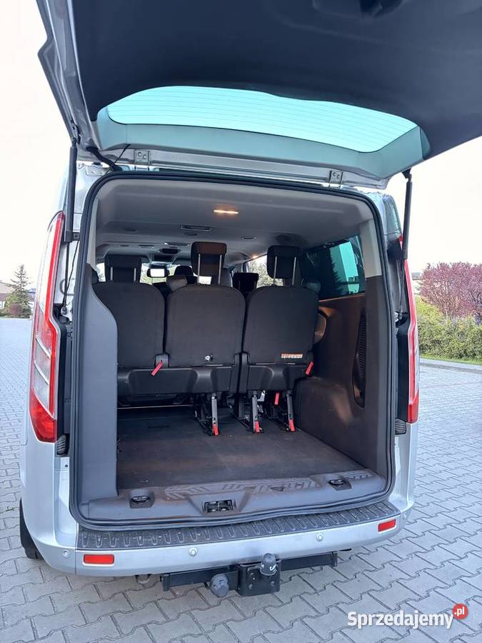 Wynajem busa Ford Tourneo Custom 9 osobowy brak śląskie