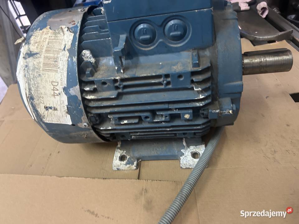Silnik 55 KW 63 KW Magazynowanie Głowno