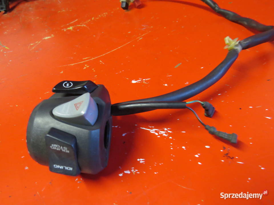 HONDA FORZA FSS 125 2019 przełącznik włącznik