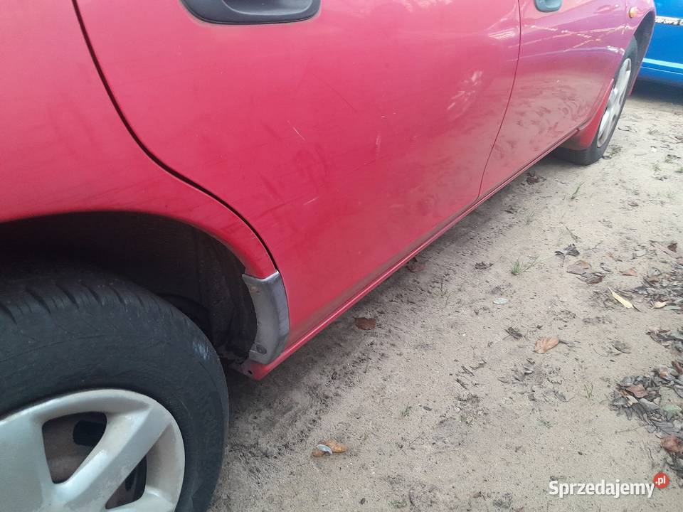 Mazda 323F 15 benzyna 98r z de 1 właściciel 95KM Wronki